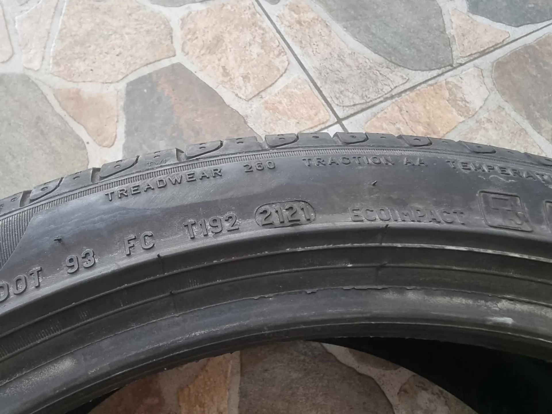 4бр летни гуми 235/40/19 PIRELLI L01632 6