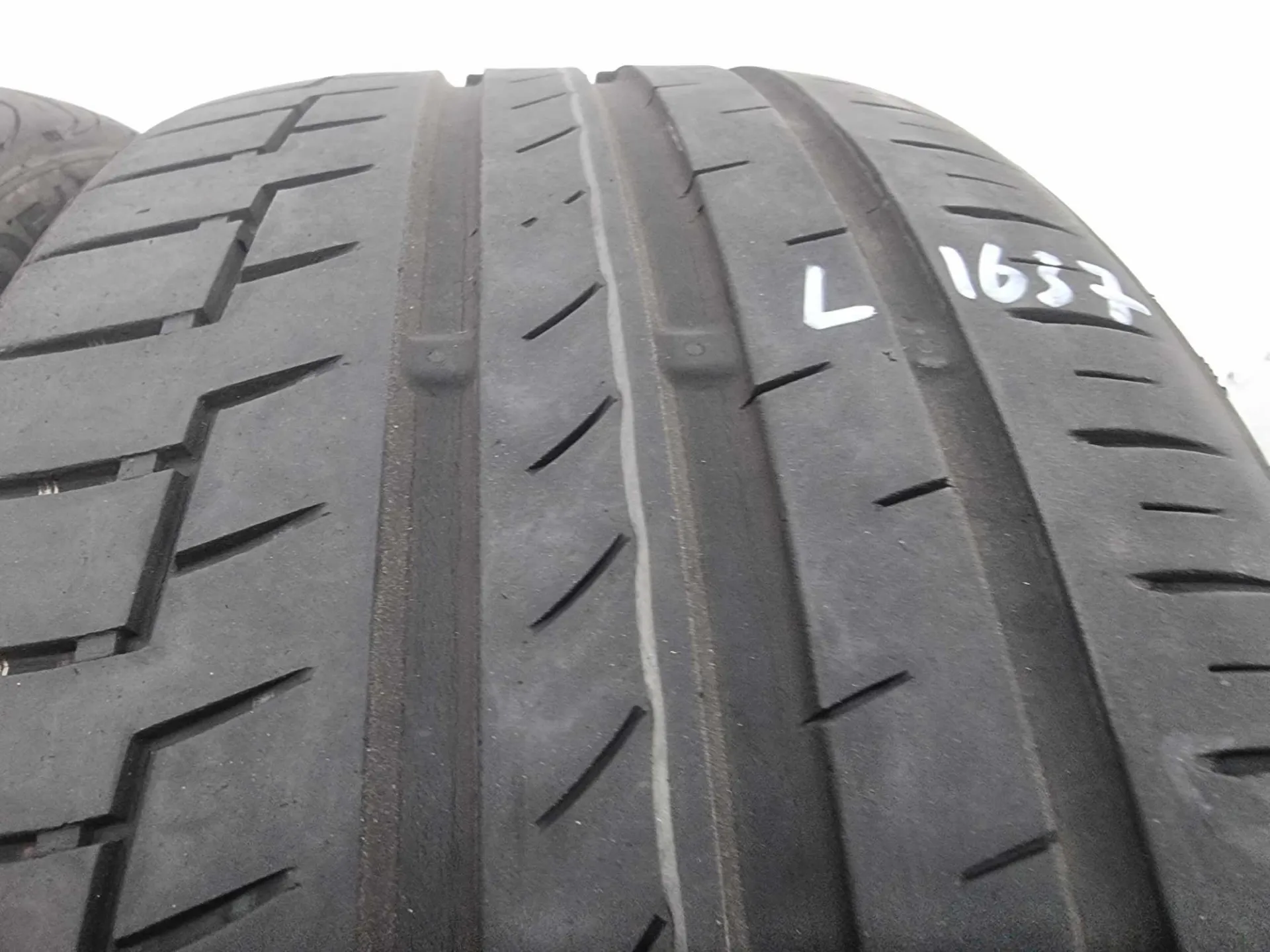 2бр летни гуми 205/45/16 GOODYEAR L01637 2