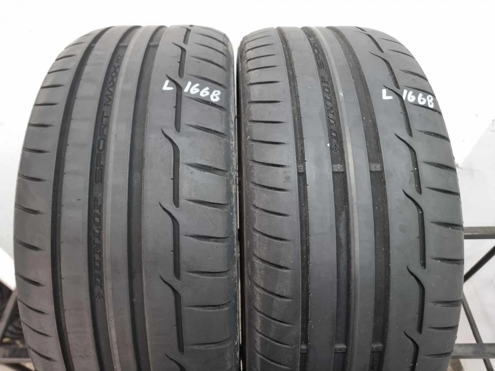 2бр летни гуми 205/45/16 DUNLOP L01668 3