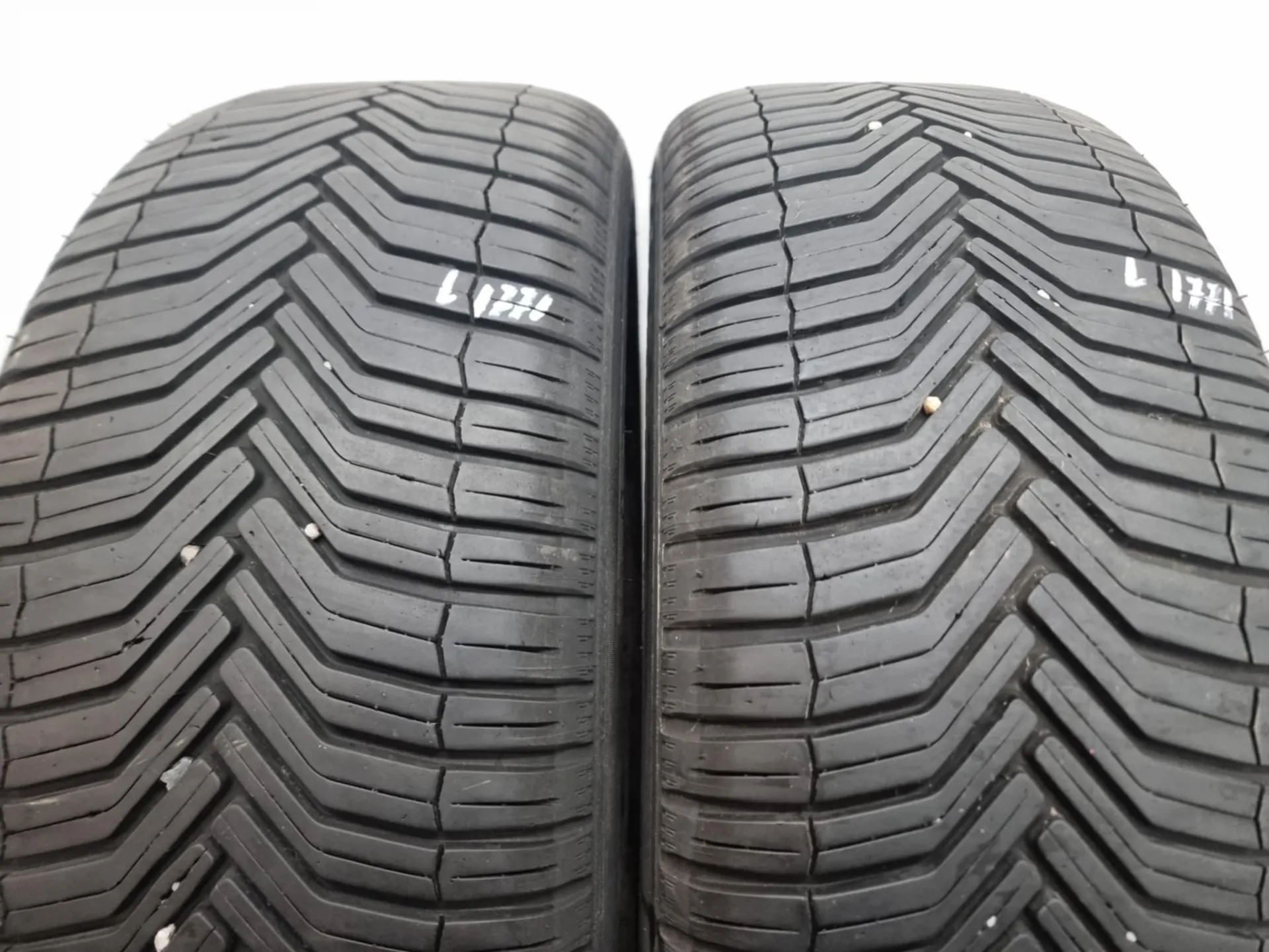 2бр летни гуми 235/55/18 MICHELIN L01771  3