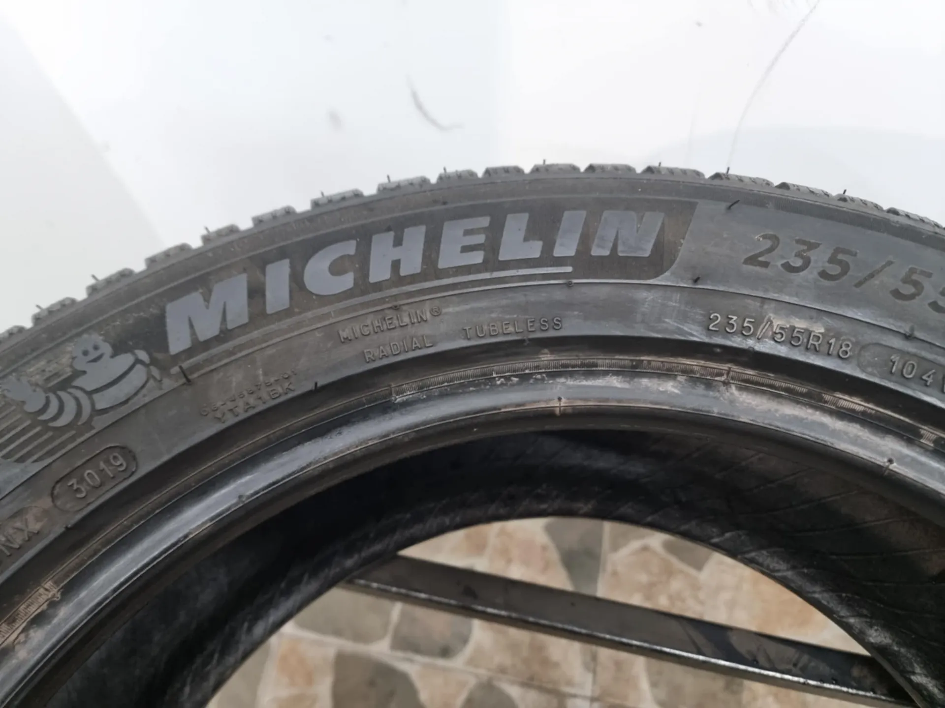 2бр летни гуми 235/55/18 MICHELIN L01771  4