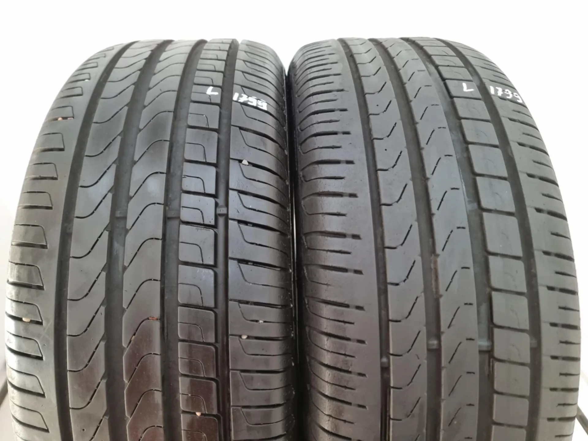 2бр летни гуми 235/50/19 PIRELLI L01799  3