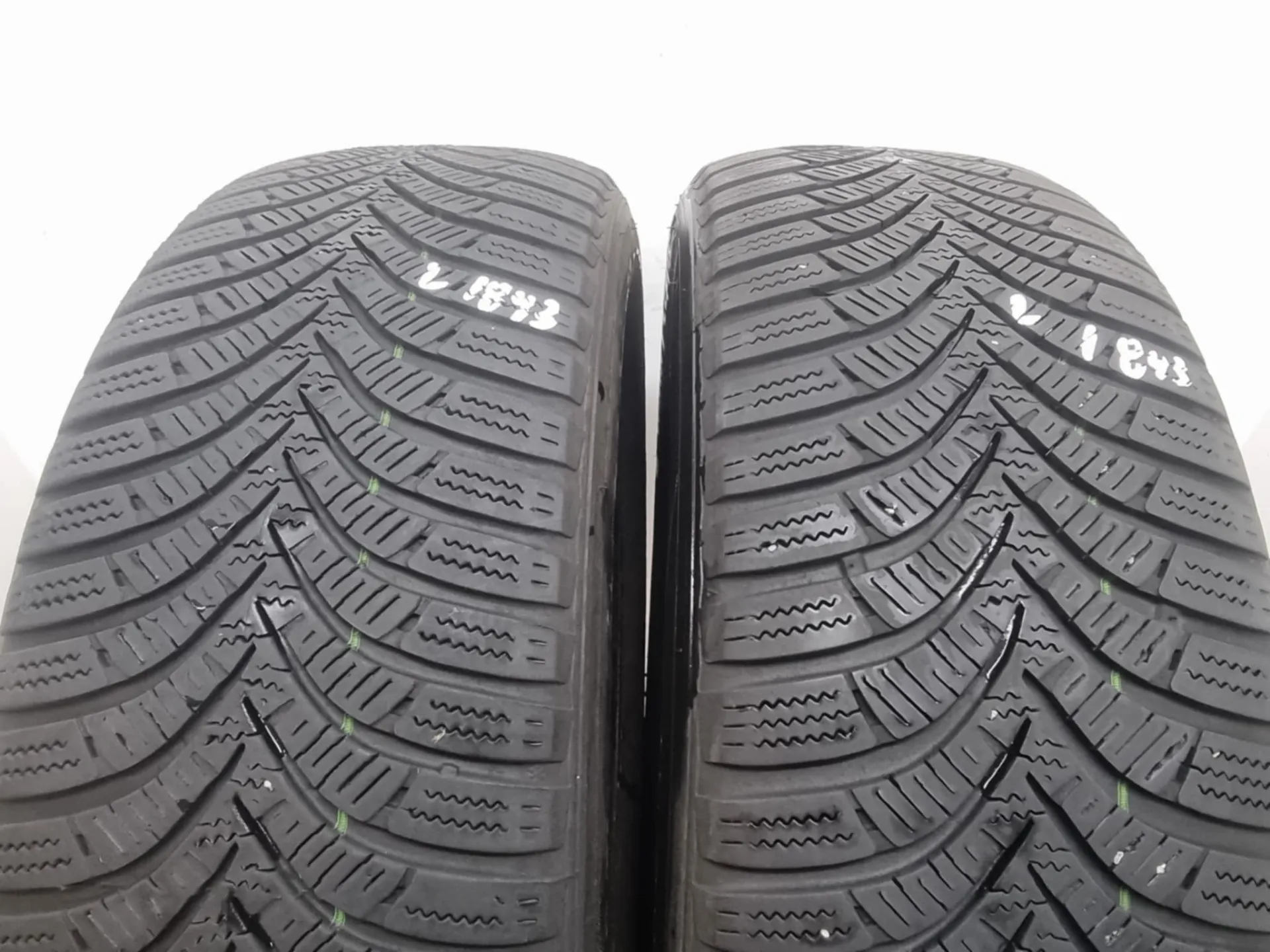 2бр зимни гуми 185/65/15 HANKOOK L01843 3