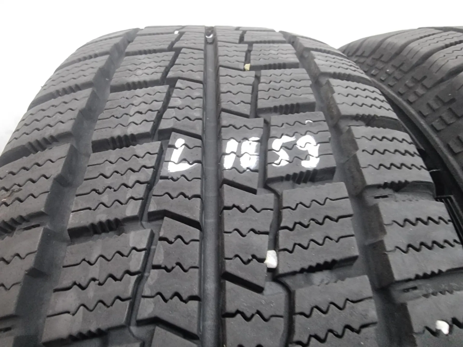 4бр зимни гуми за бус 205/60/16C HANKOOK L01859 1