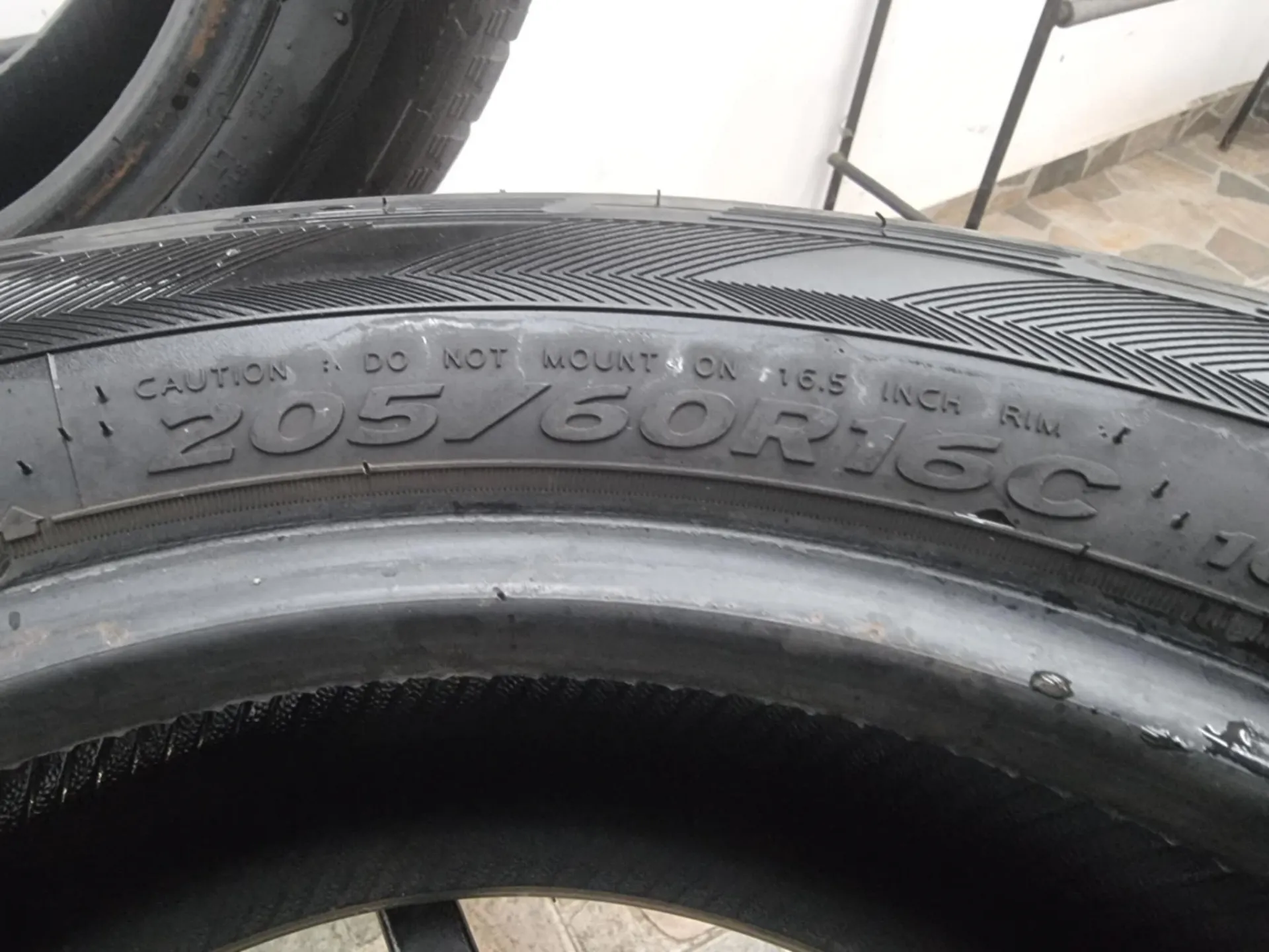 4бр зимни гуми за бус 205/60/16C HANKOOK L01859 7