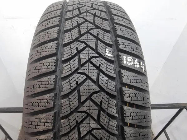 1бр зимна гума 205/55/16 DUNLOP L01864 1