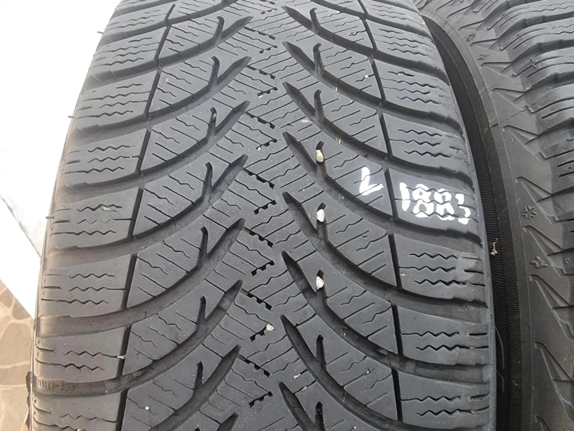 2бр зимни гуми 195/55/16 MICHELIN L01883  1