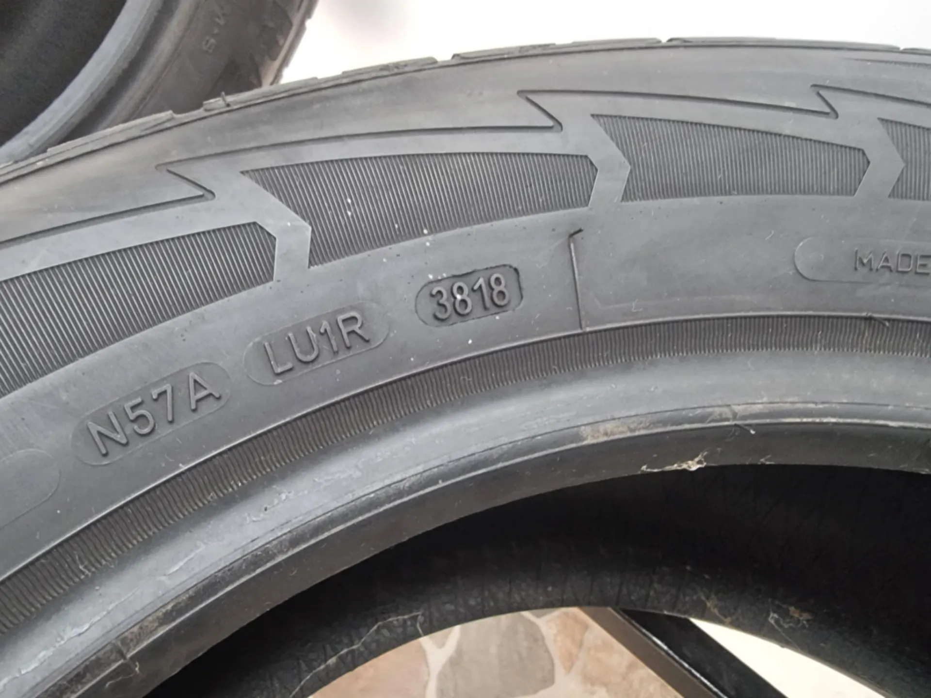 2бр зимни гуми 235/55/17 GOODYEAR L01902 5