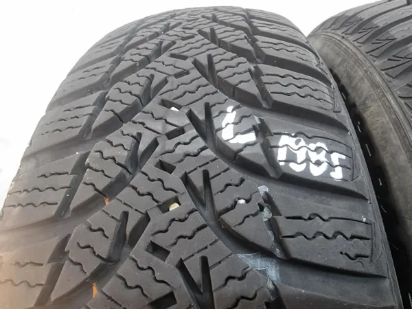 4бр зимни гуми 155/65/14 KUMHO L01985 1