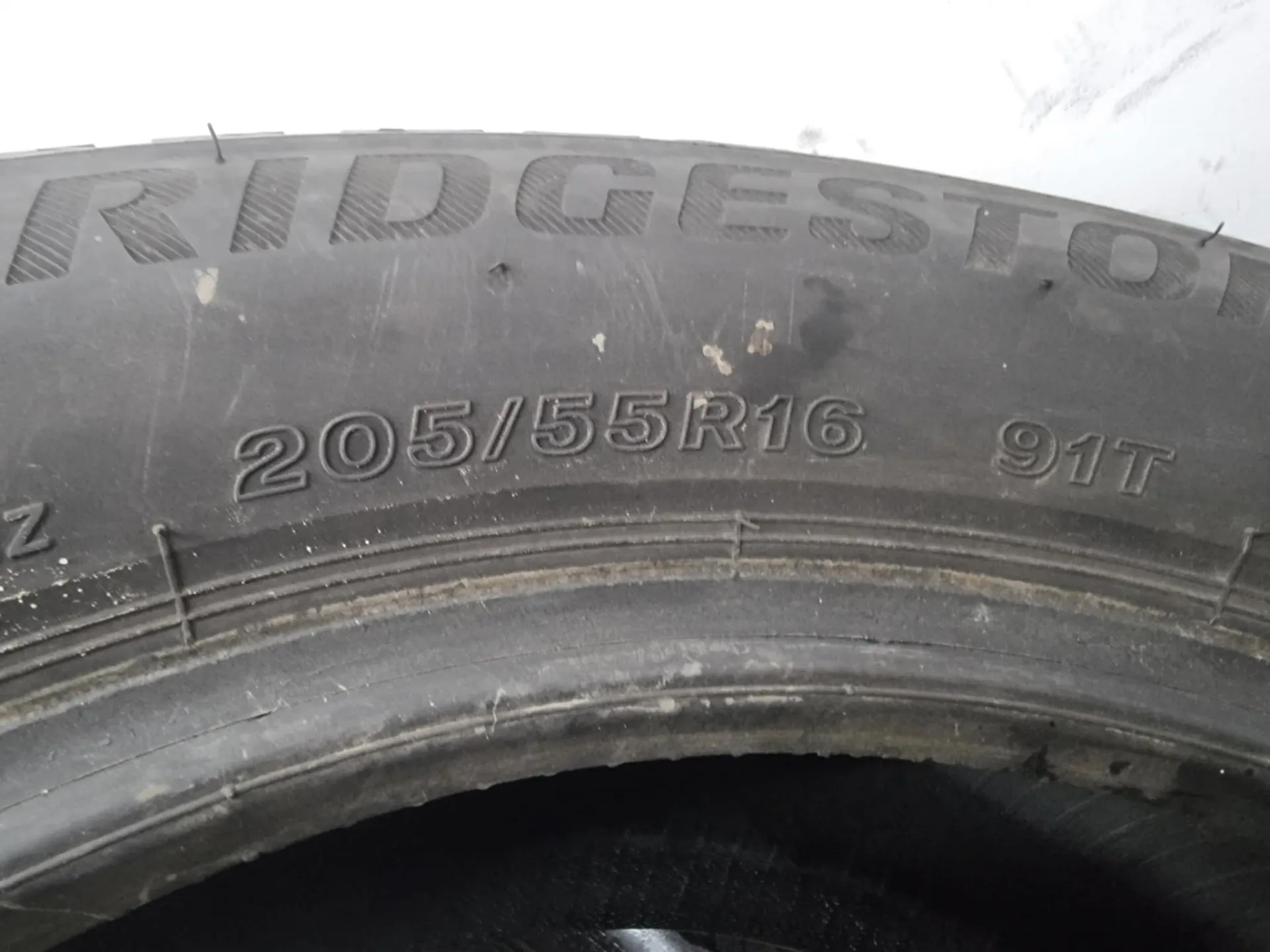 2бр зимни гуми 205/55/16 BRIDGESTONE L02065  5