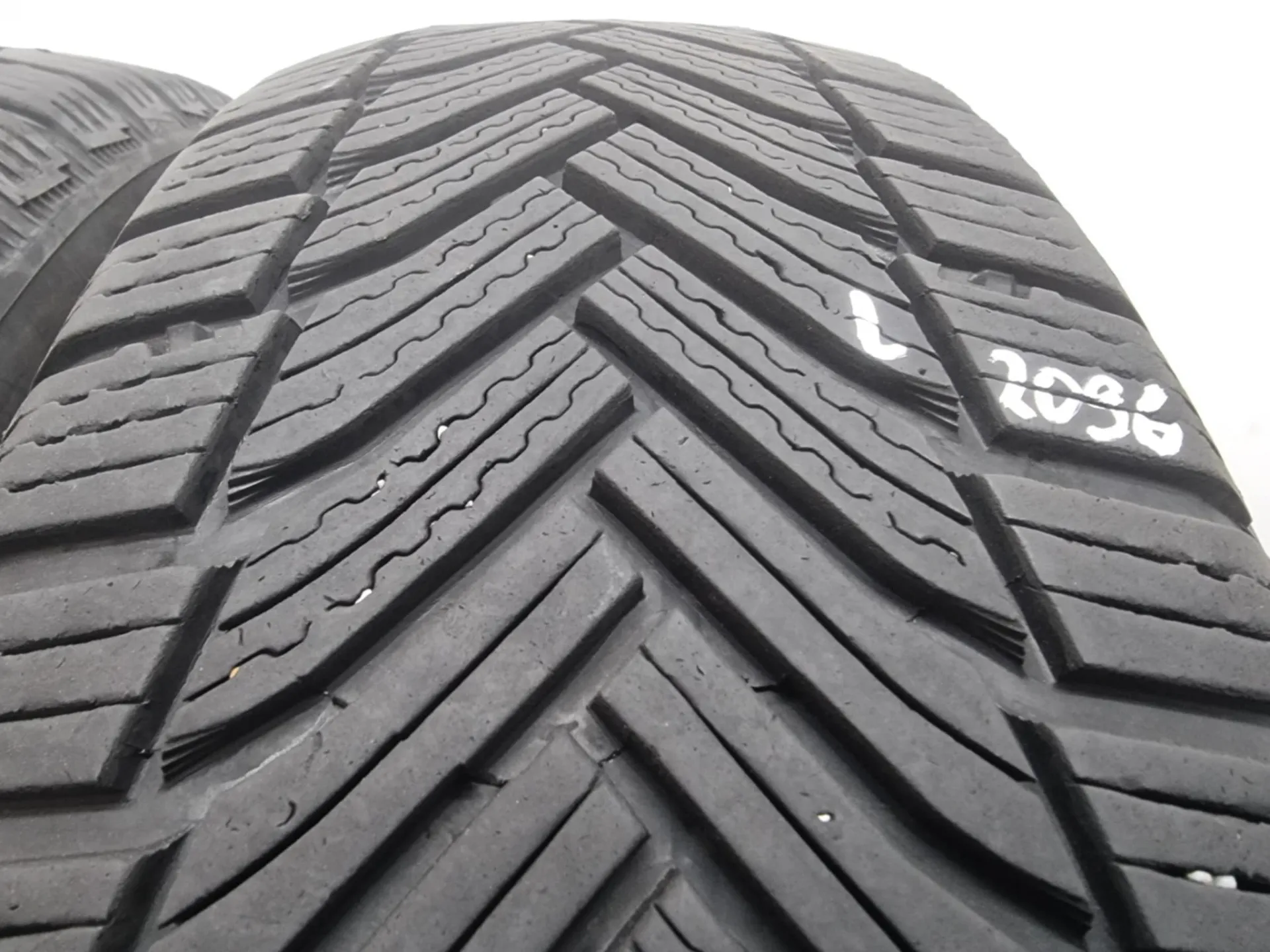 2бр зимни гуми 195/55/20 MICHELIN L02096 2