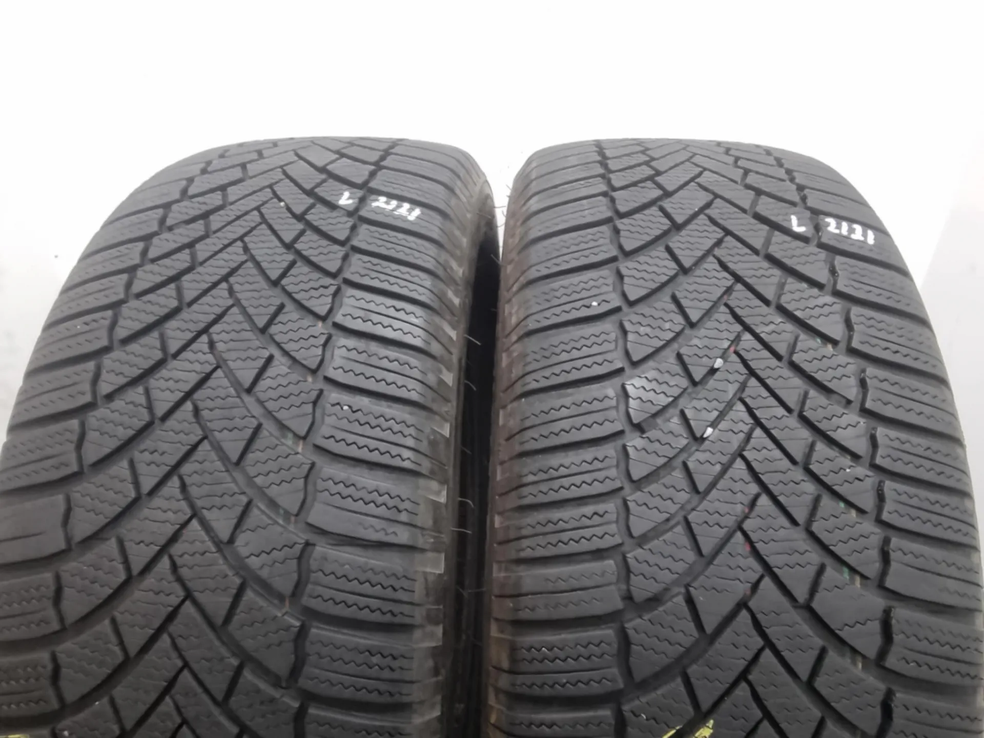 2бр зимни гуми 235/55/17 BRIDGESTONE L02121 3