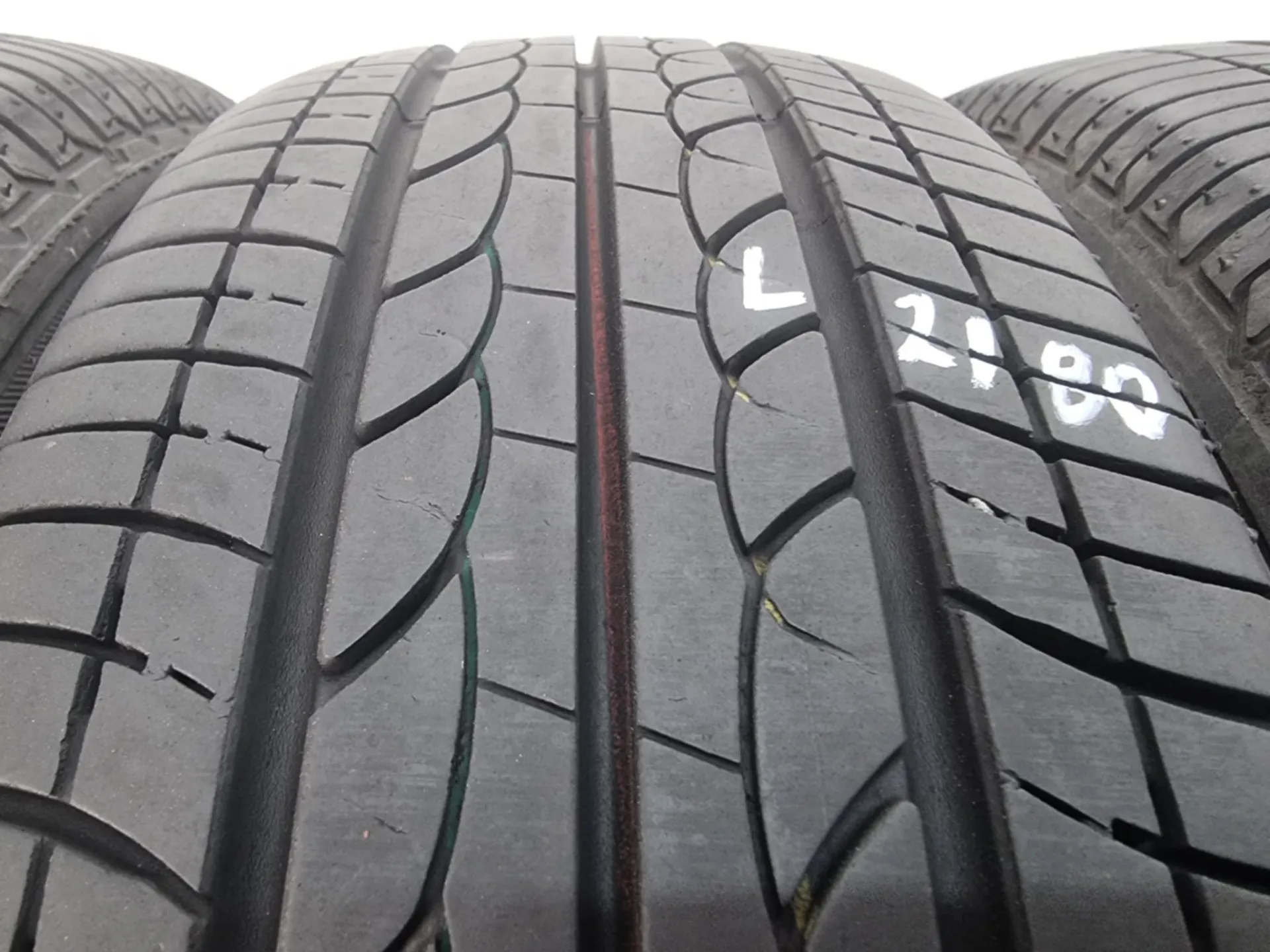 4бр летни гуми 175/65/14 BRIDGESTONE L02180 2