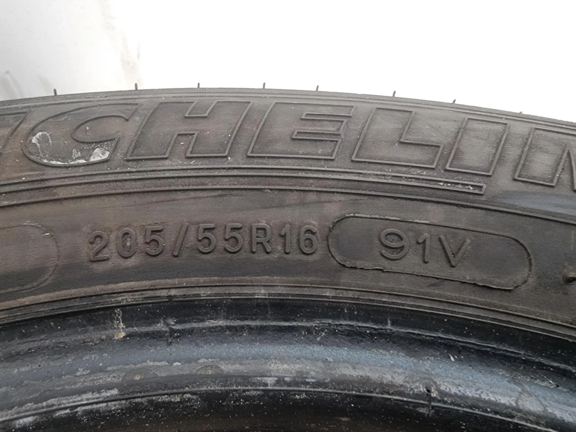 2бр летни гуми 205/55/16 MICHELIN L02181 4