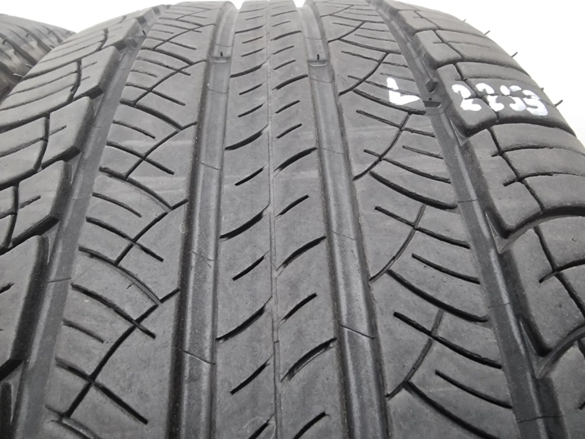 4бр летни гуми 235/55/17 MICHELIN L02253 2