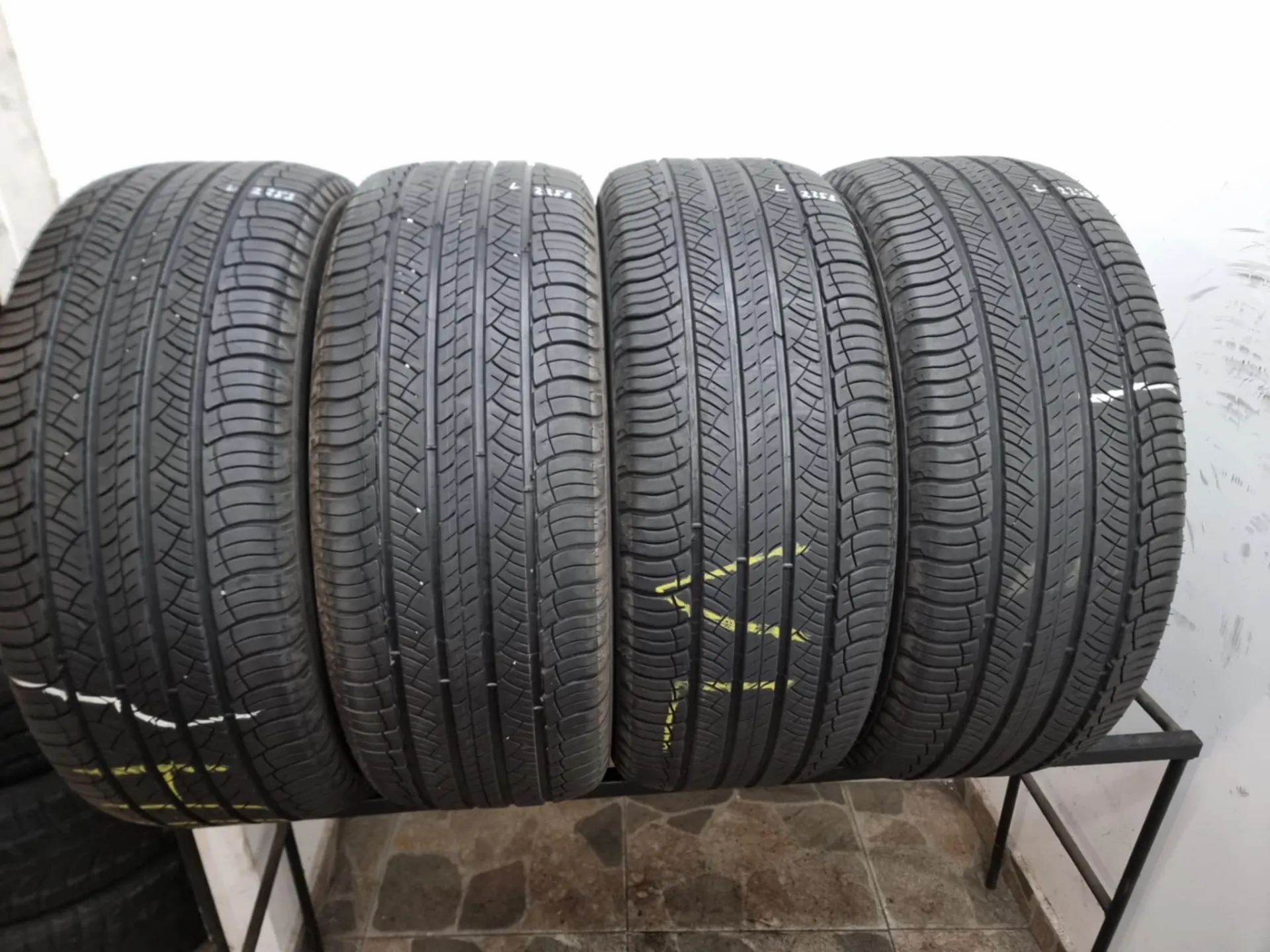 4бр летни гуми 235/55/17 MICHELIN L02253 5