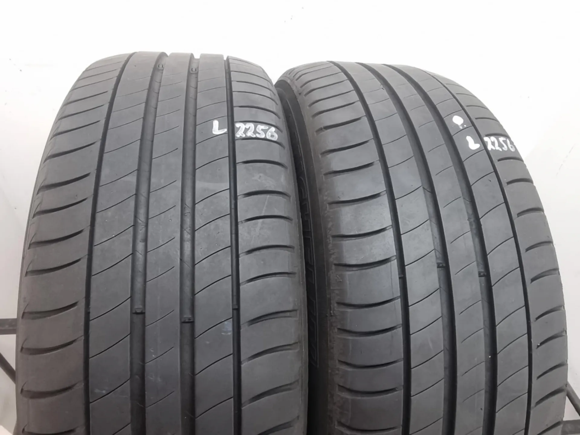 2бр летни гуми 205/55/16 MICHELIN L02256  3