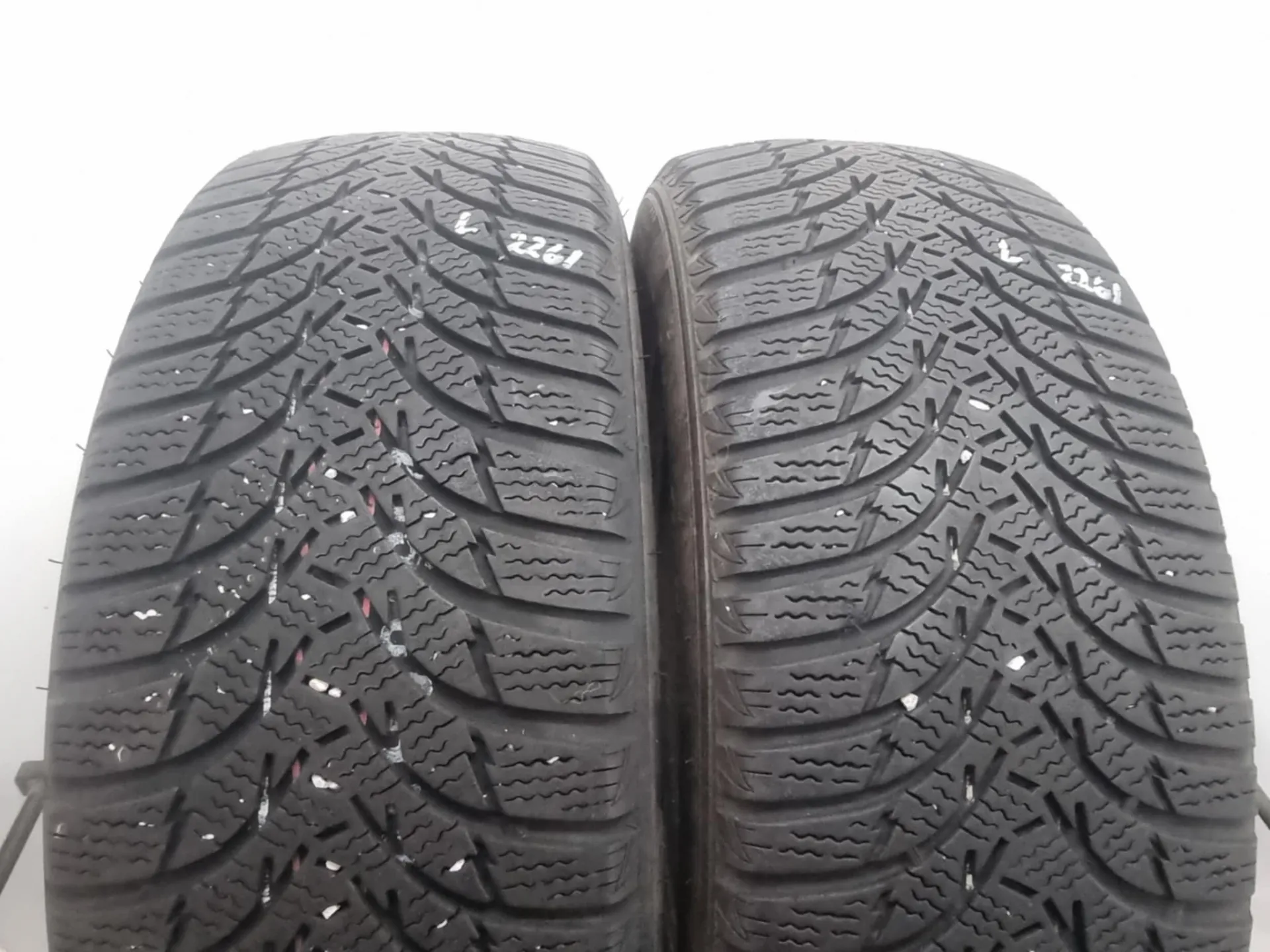 2бр зимни гуми 215/60/16 Kumho L02261 3