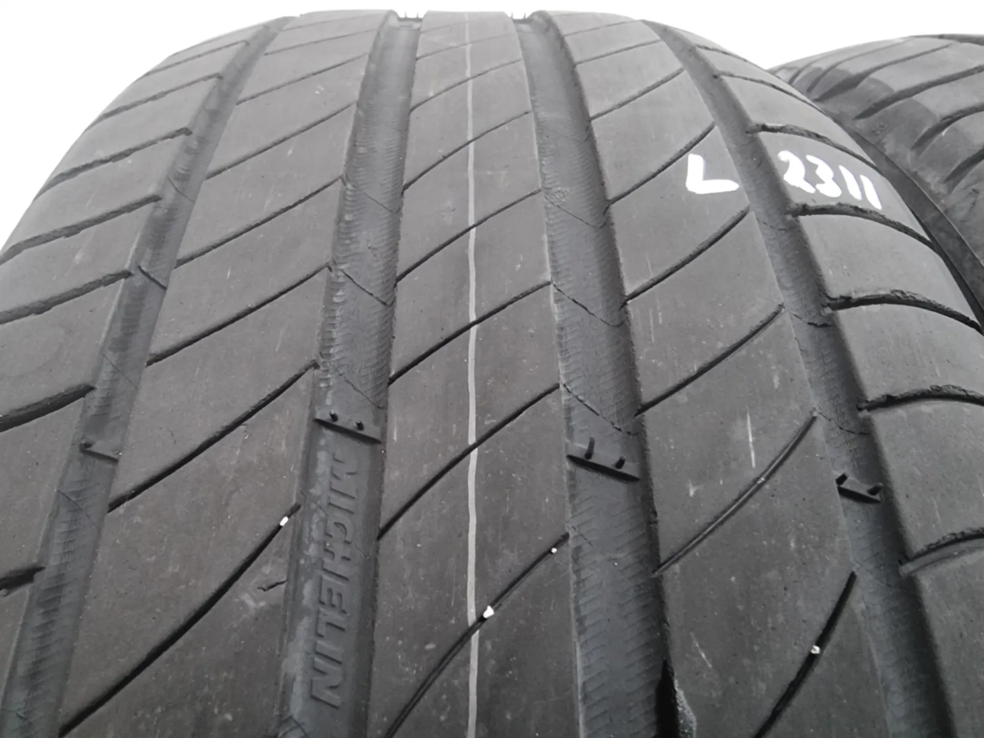 2бр летни гуми 205/55/16 MICHELIN L02311 1