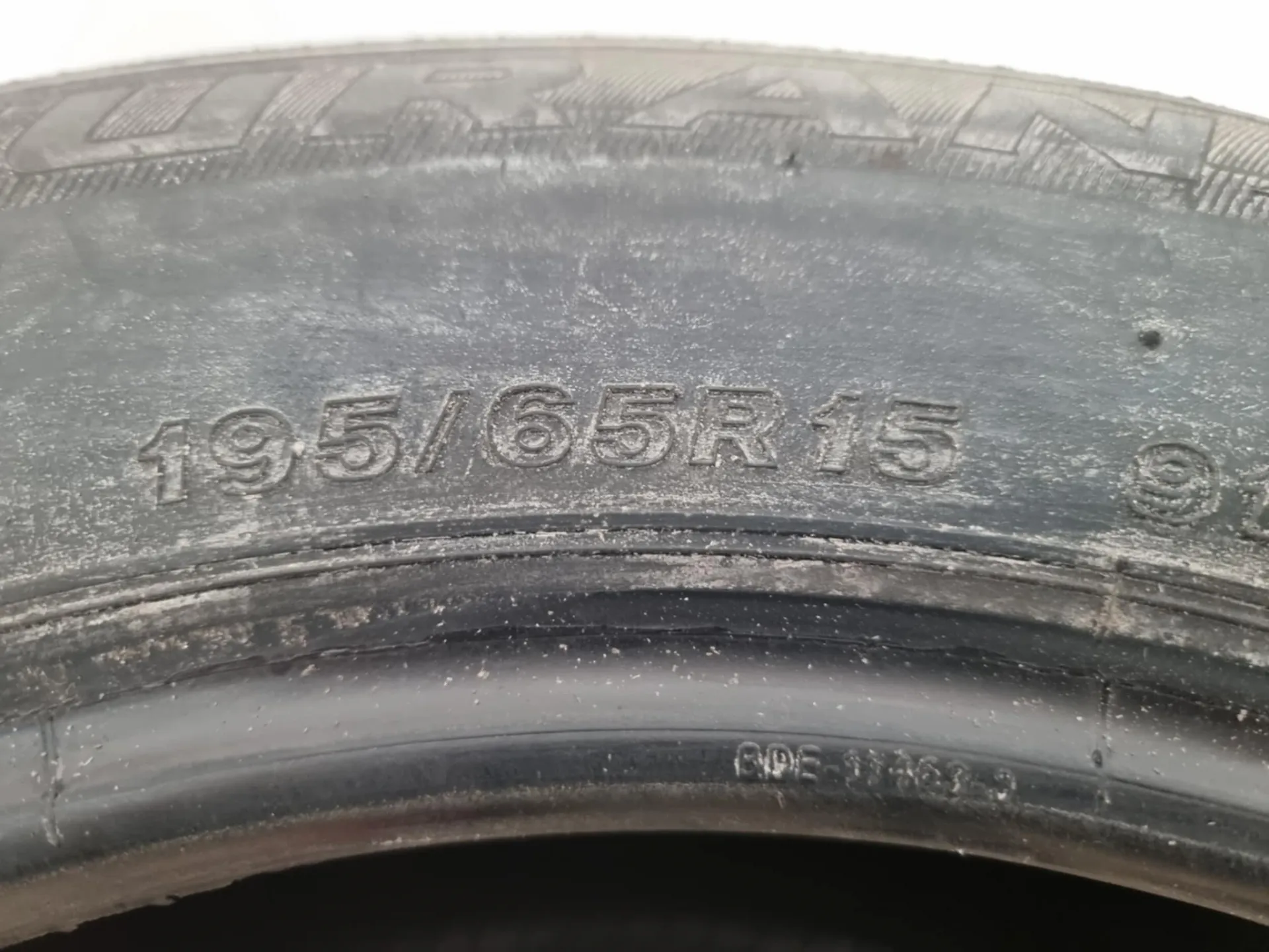 1бр лятна гума 195/65/15 BRIDGESTONE L02351 2