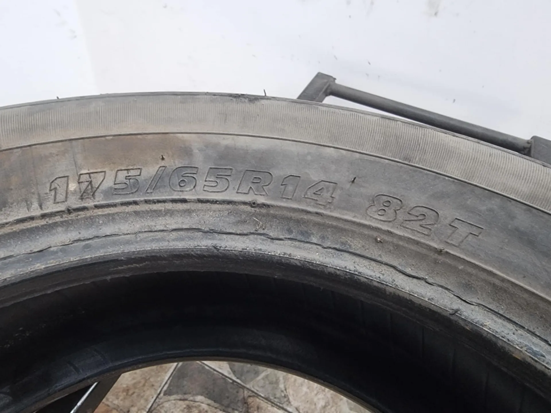 1бр летна гума 175/65/14 KUMHO L02370  2