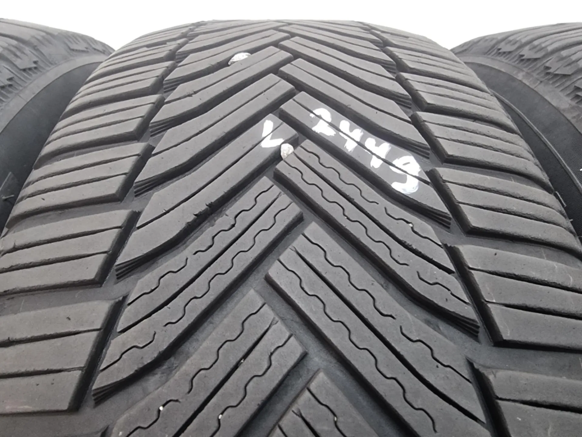 4бр зимни гуми 205/60/16 MICHELIN L02449 2