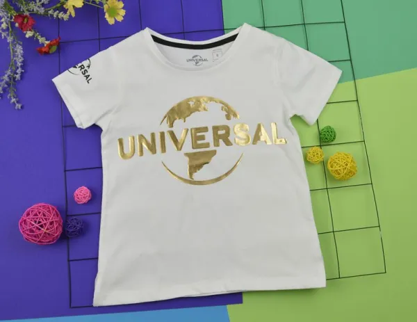 Тениска Universal