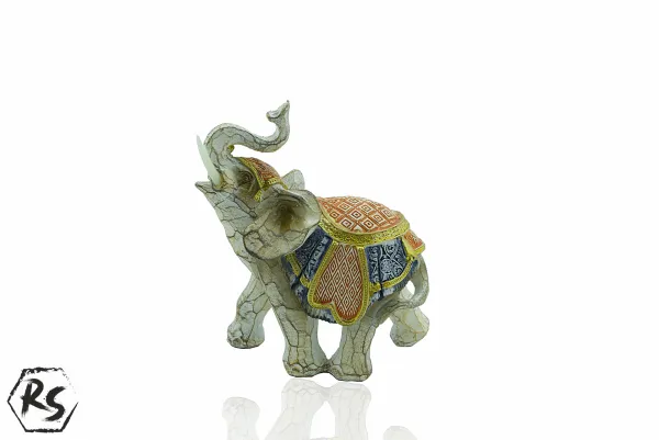 Полирезинова фигура на слон за декорация в оранжево, синьо и златисто 13см 1