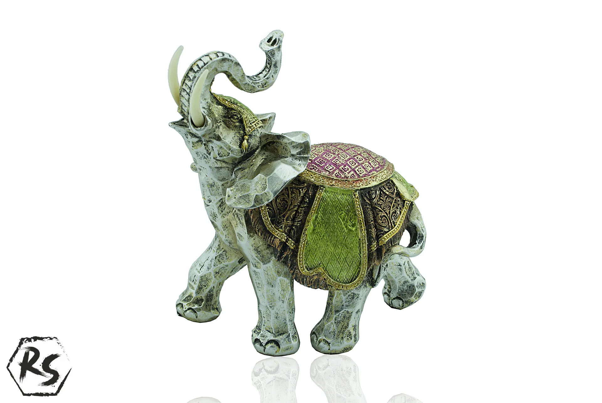 Фигура на слон от полирезин в зелено и златисто 20см 1