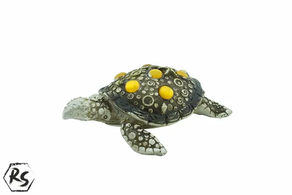 Морска костенурка с оранжеви камъни 15 см 1