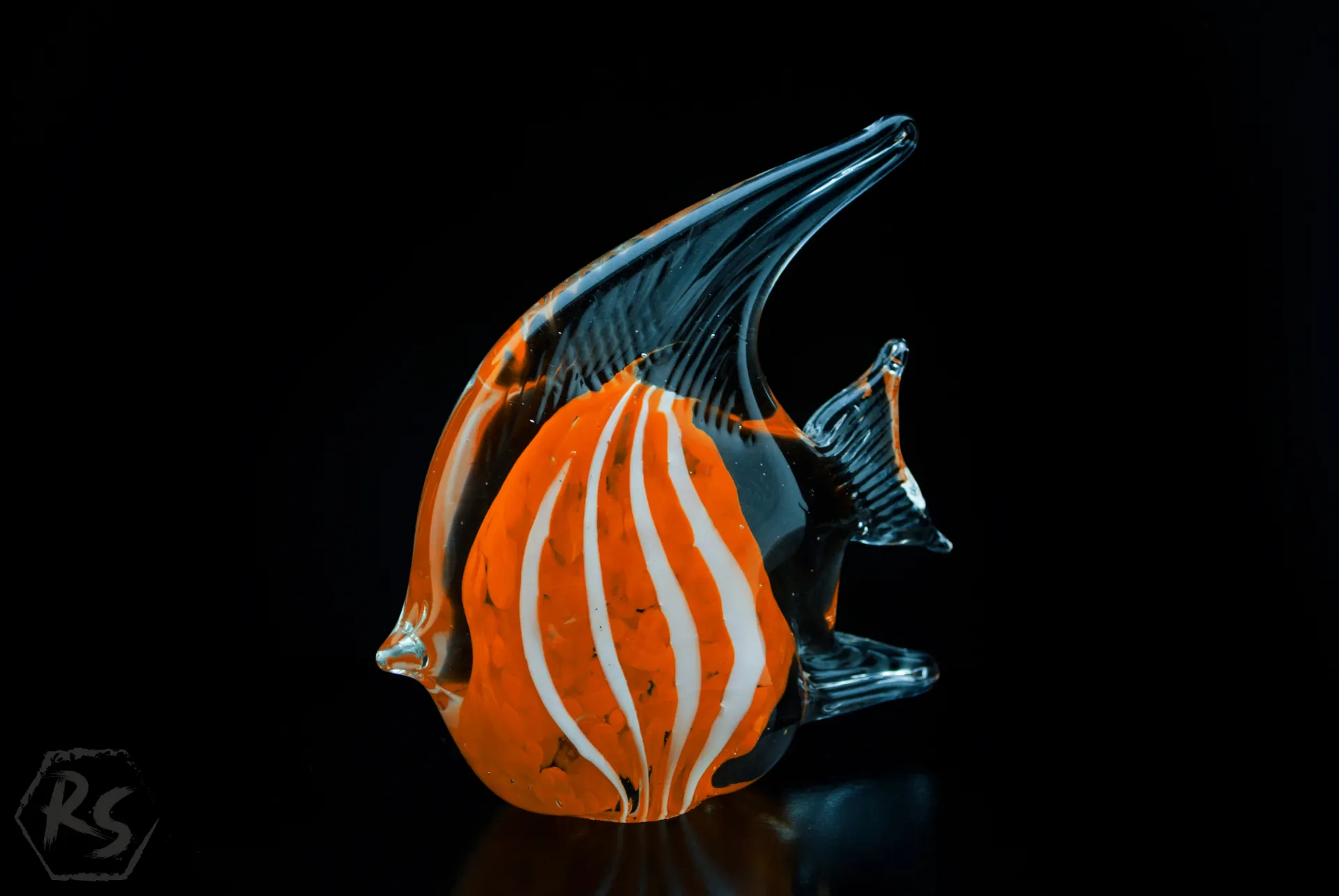Стъклена фигура риба в стил Мурано оранжева 3