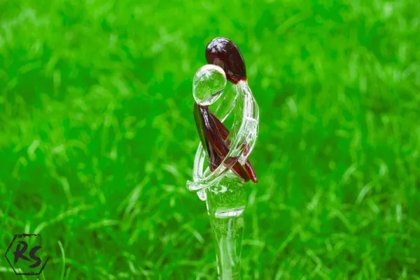 Абстрактна стъклена фигура в червено 18,5 см 1