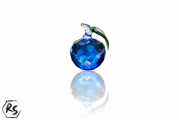 Синя кристална ябълка 1
