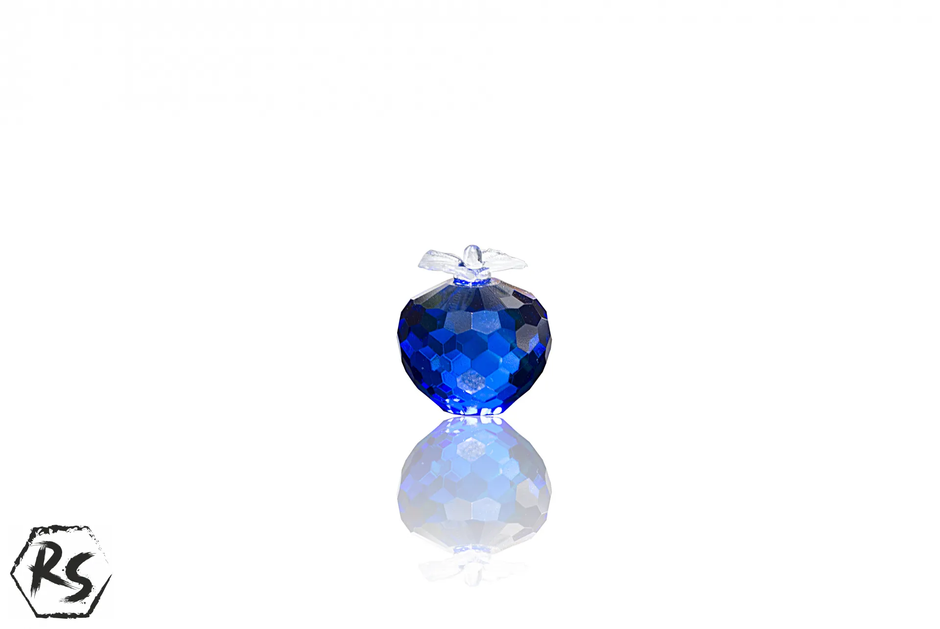 Малка кристална ябълка в синьо 3