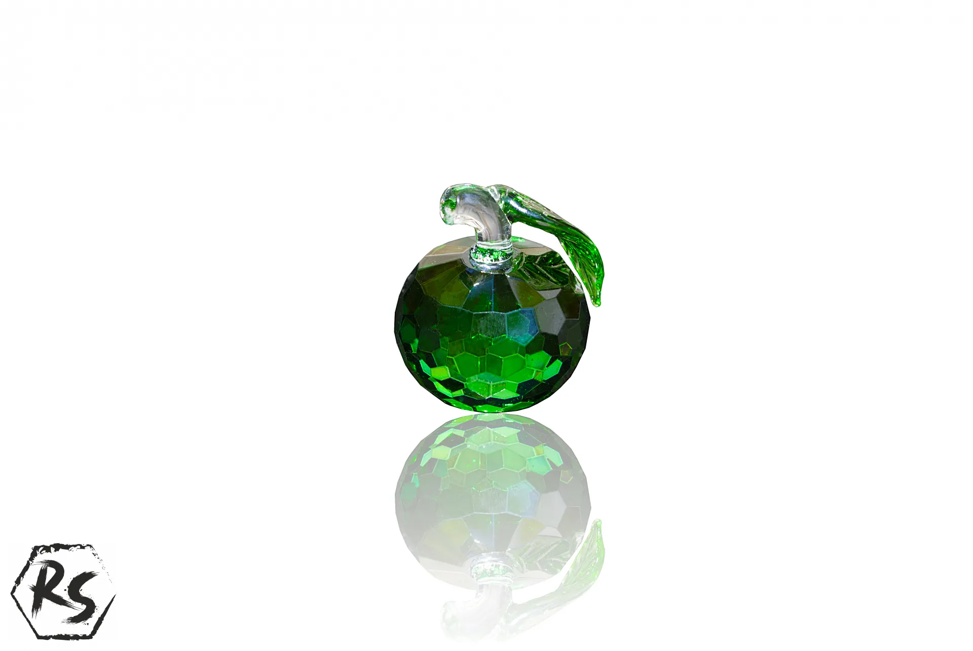 Зелена кристална ябълка 2