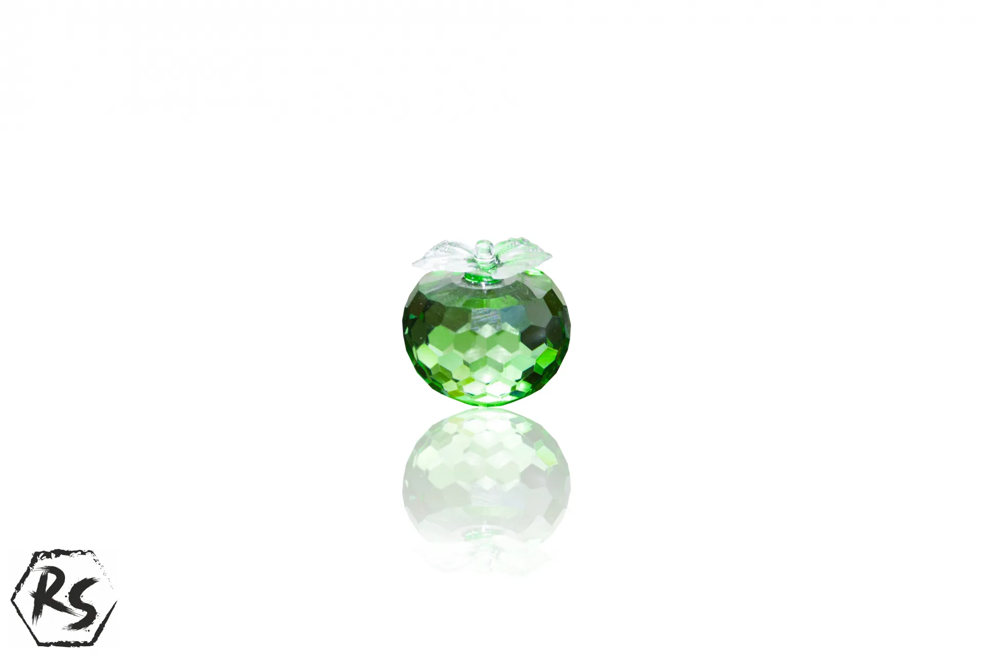 Малка кристална ябълка в зелено 3