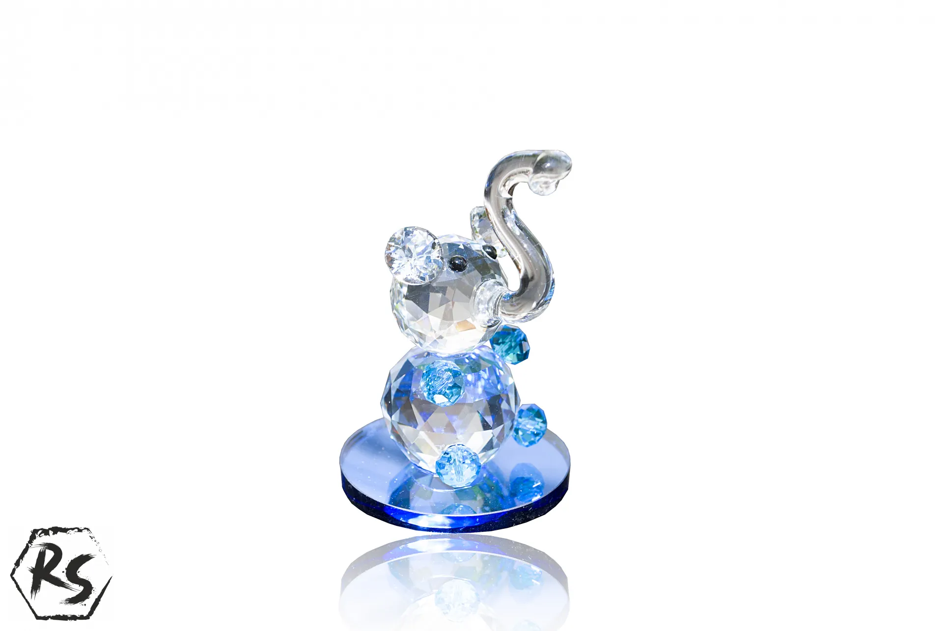 Кристално слонче със синьо 2