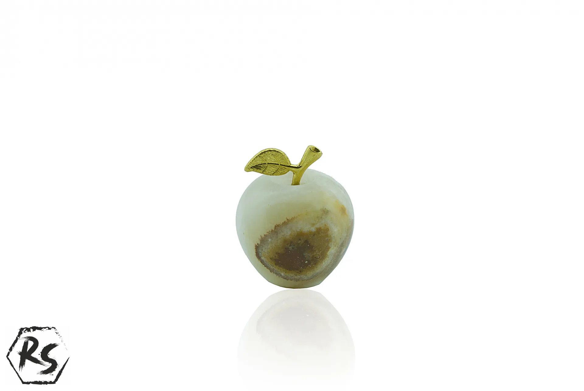 Малка фигурка на ябълка от мраморен оникс 2