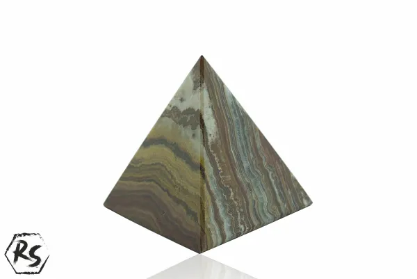 Голяма пирамида от мраморен оникс 1