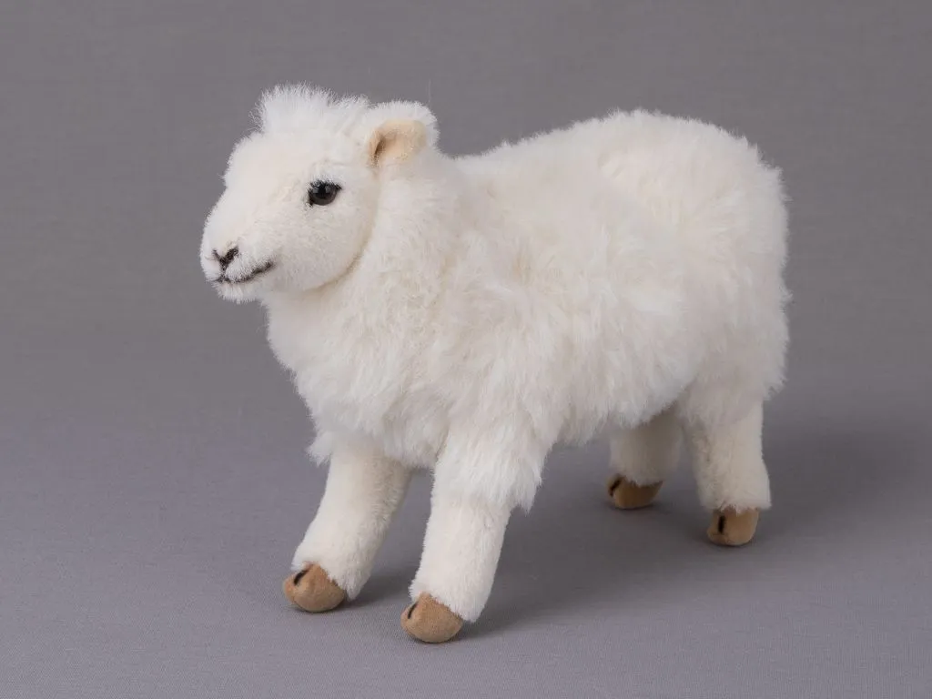 KÖSENER 5720, Колекционерска овца 28см – ръчна изработка 1