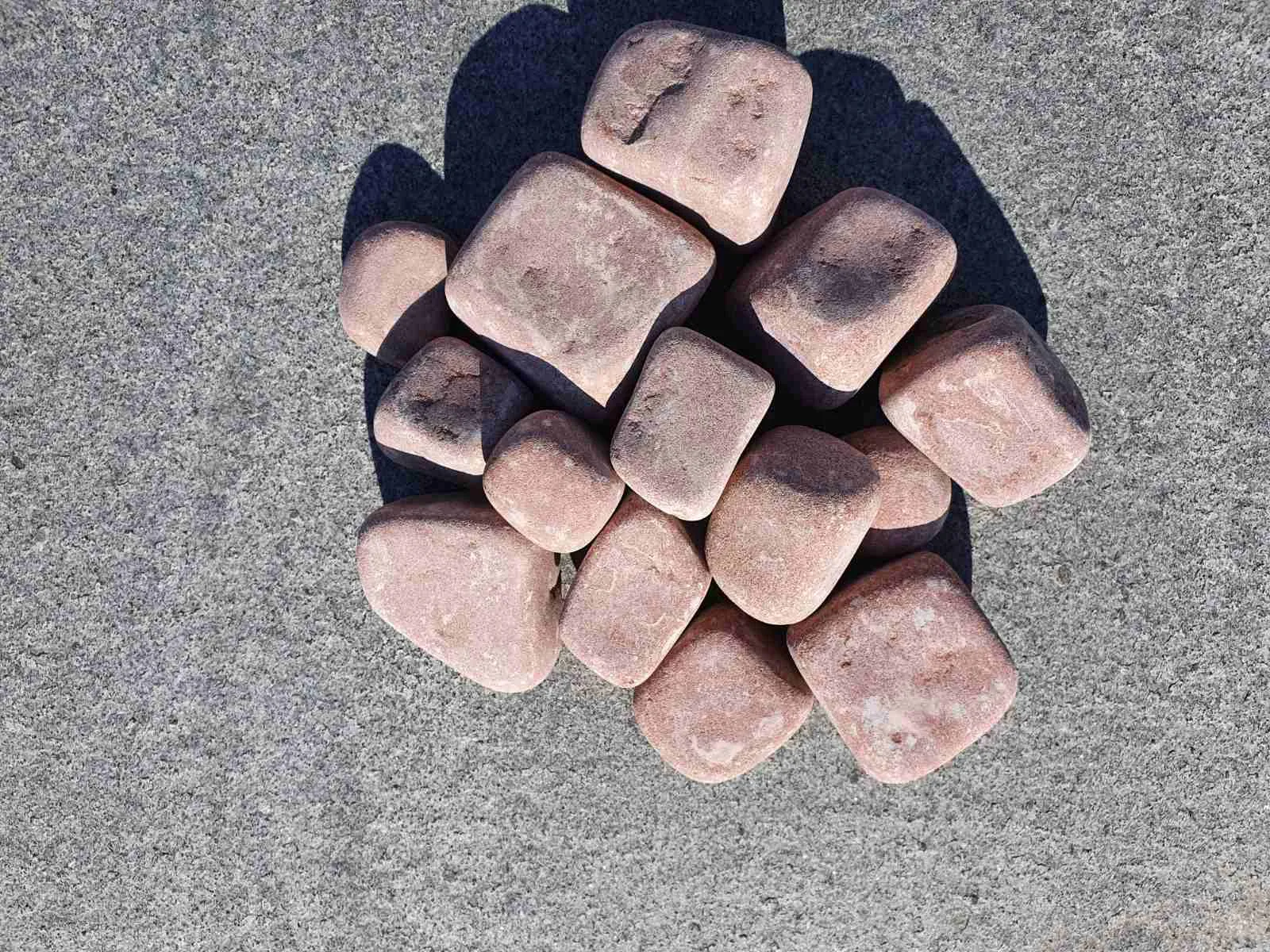 Розови обли камъчета на чувал (25кг) 9