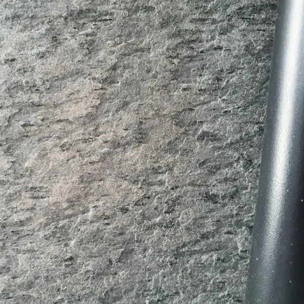 Сребърно сияние | Каменни тапети SKIN 122 х 61 см (тънък, гъвкав, естествен камък) 1