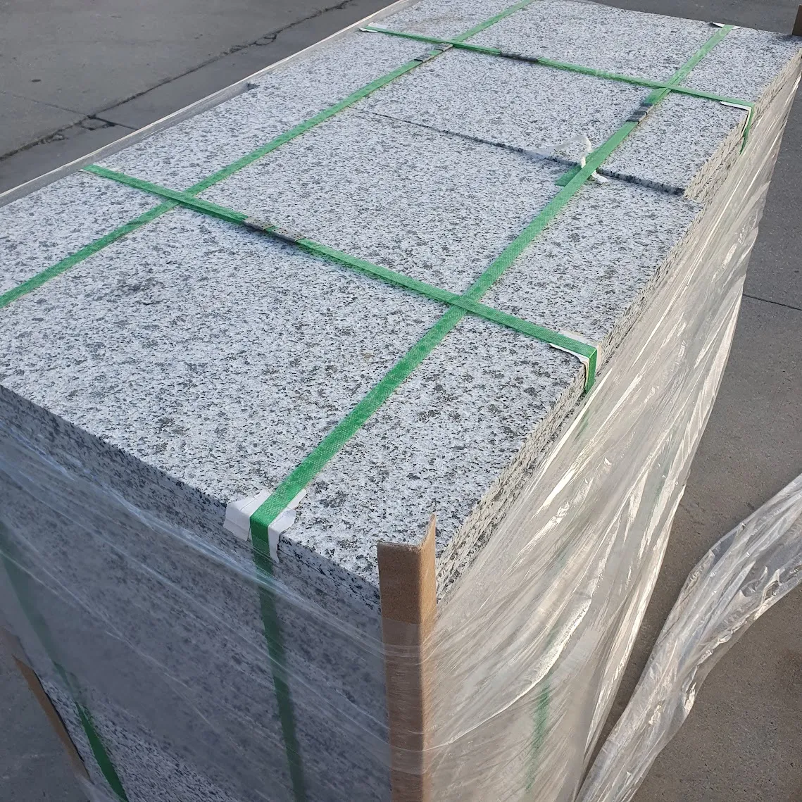 Flamed Granite Artico tiles 60/60/1,8см 2