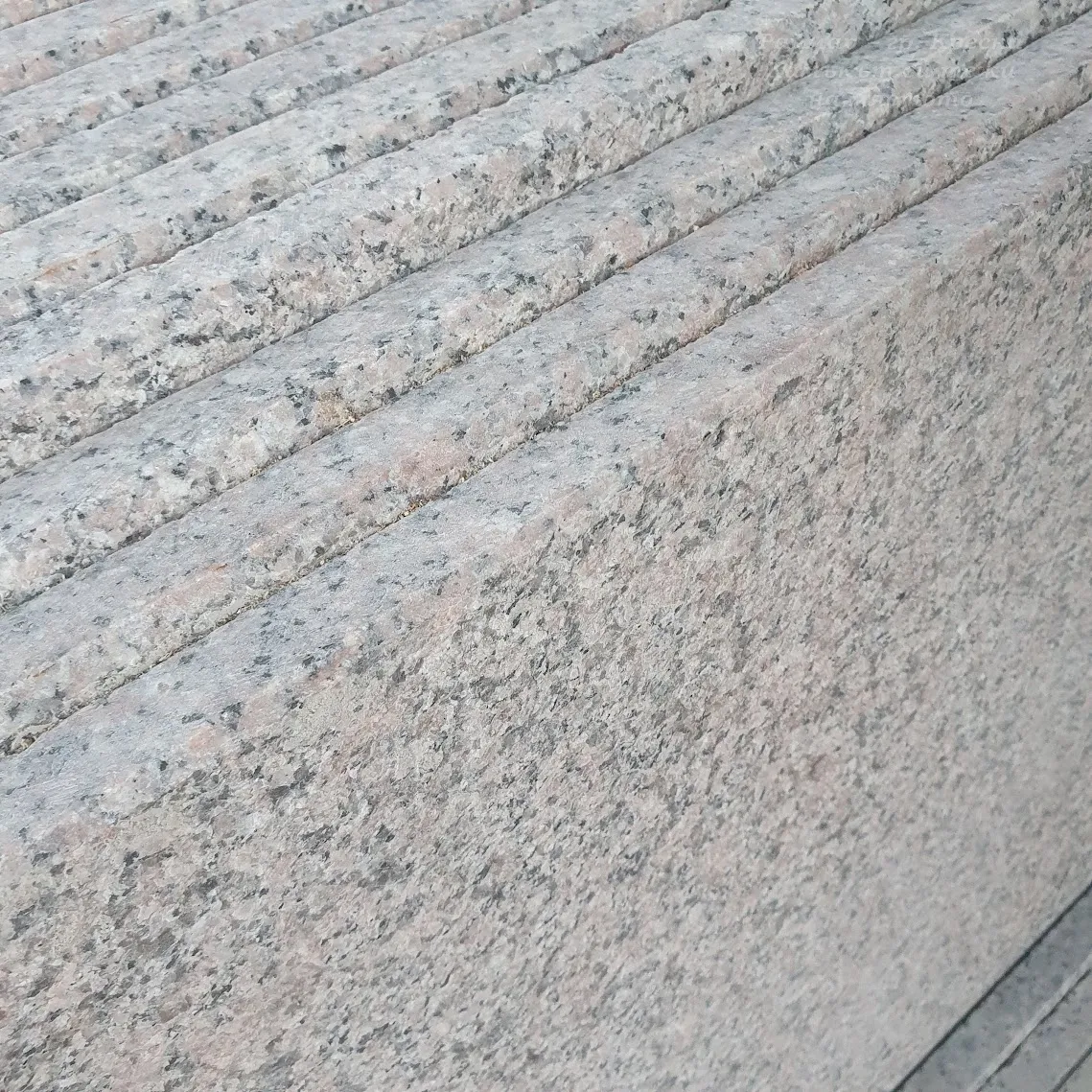 Ready-made step from flamed Santa Rosa granite 120 х 33 х 1.8 см 3